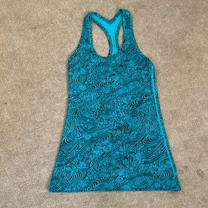 Lululemon cool racerback, size 4